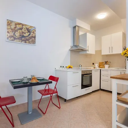 The Door - Ospedale Maggiore * Bologna